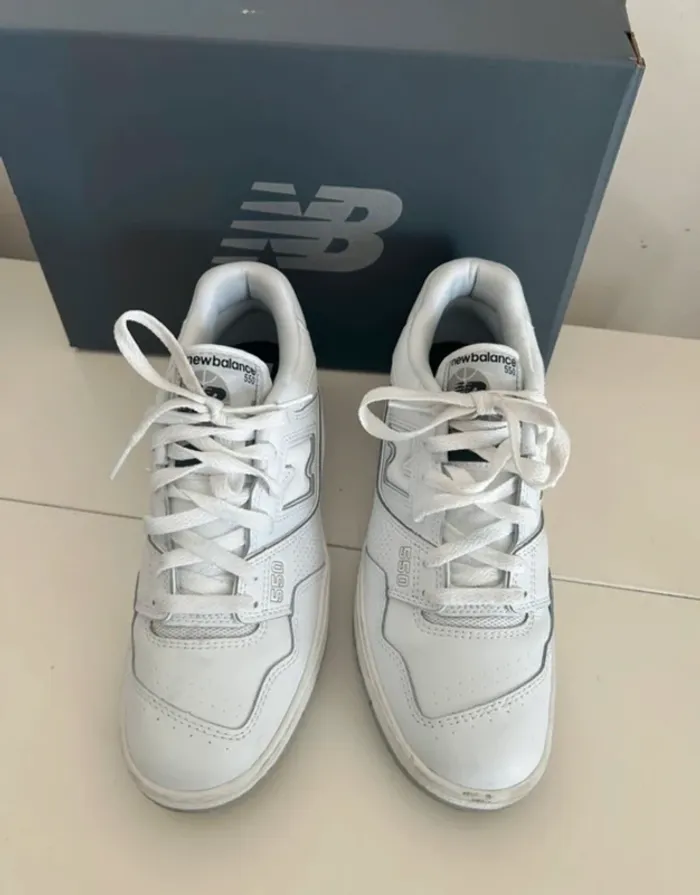 New Balance basket cuir blanche modèle 550 pointure 39,5 - photo numéro 7
