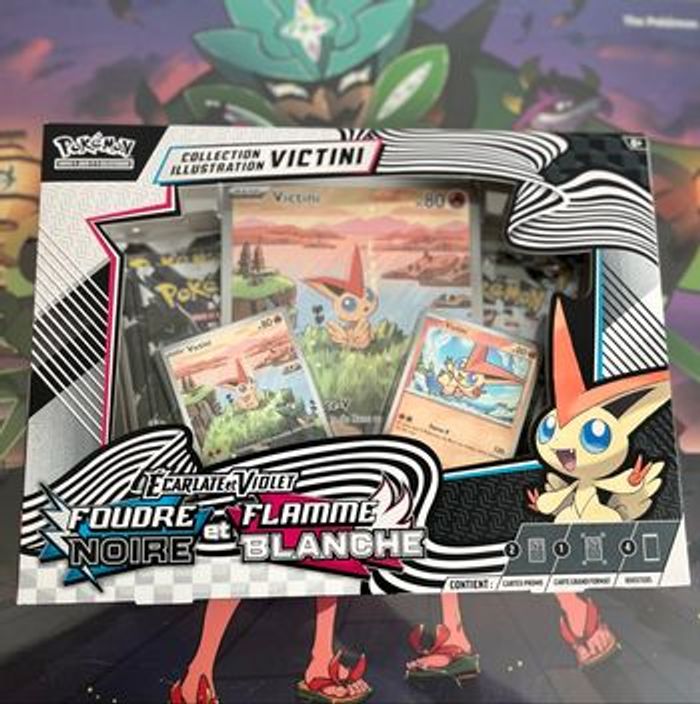 Coffret Pokémon collection illustration EV10.5 foudre noire et flamme blanche