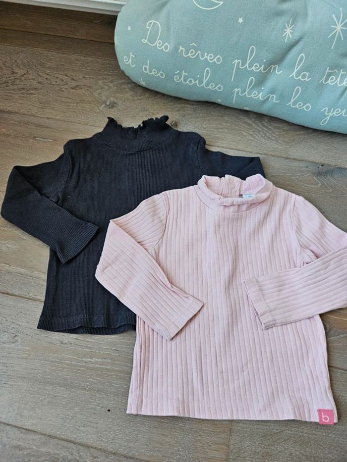 Lot 2 T-shirt 12 mois