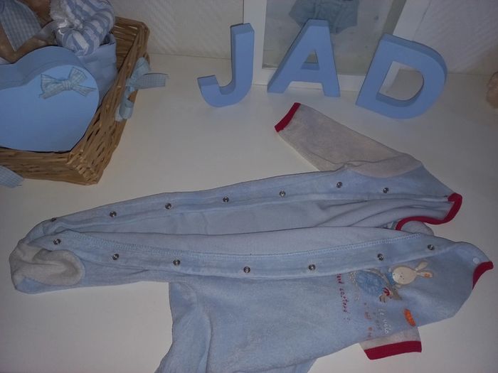 Pyjama / Dors bien/ Grenouillère état neuf garçon taille 6 mois - photo numéro 10