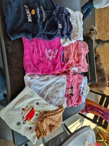 10 pyjama velours