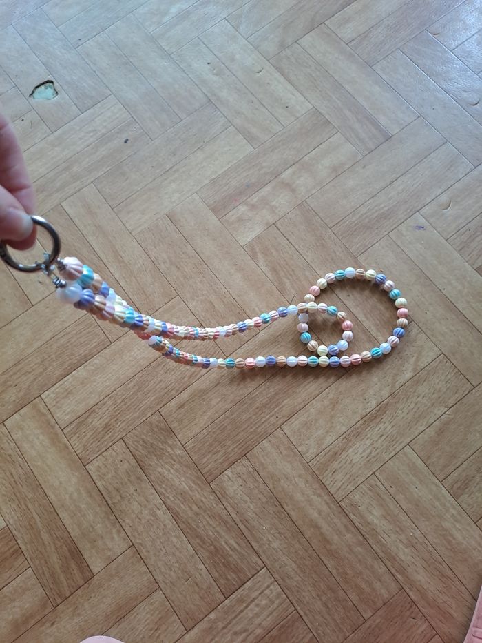 Chaînette collier portable - photo numéro 2