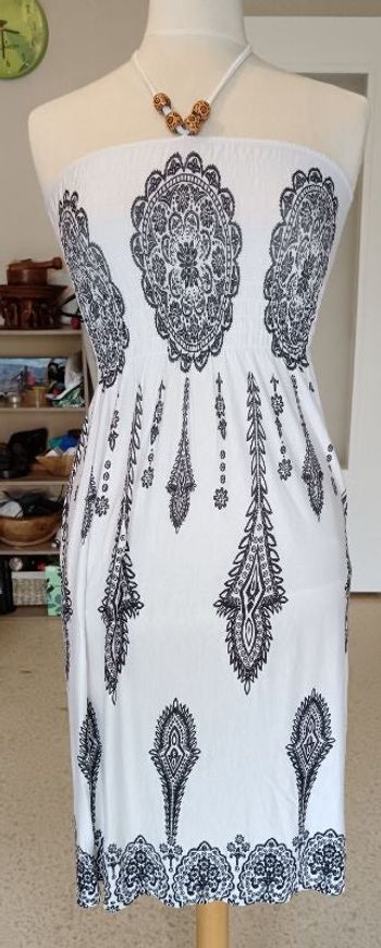Robe d'été blanc et noir S/M