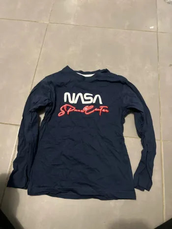 T-shirt à manche longue enfant NASA taille 6 ans