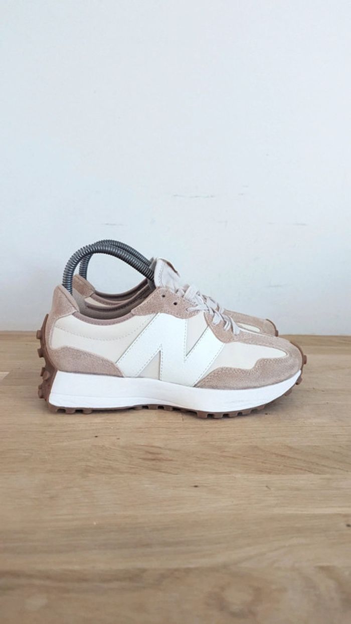 New balance 327 beige