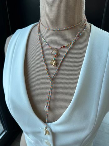 Collier sautoir à plusieurs rangs en laiton antiallergique multicolore