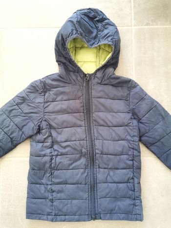 Doudoune à capuche zippée