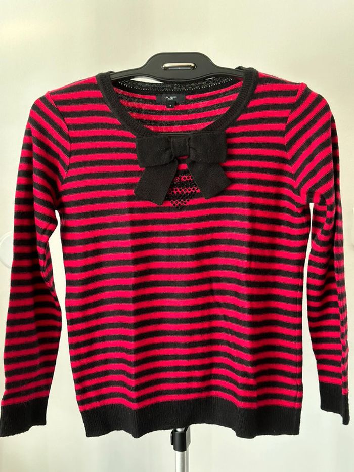 Pull à rayures avec strass Un Jour Ailleurs