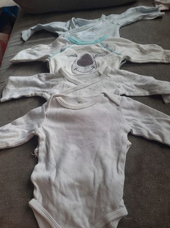 Lot de 4 bodies garçon
