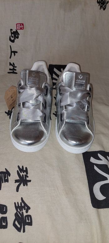 Basket cuir Victoria neuve