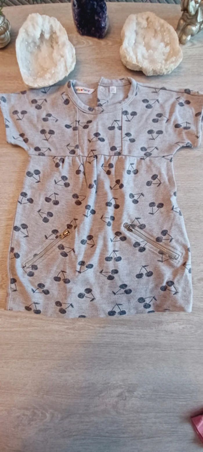 Robe 18 mois grise - photo numéro 2