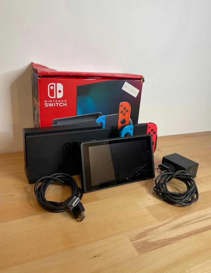 Console de jeu Switch - photo numéro 4
