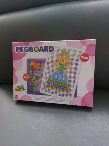 Pegboard prise mosaïque