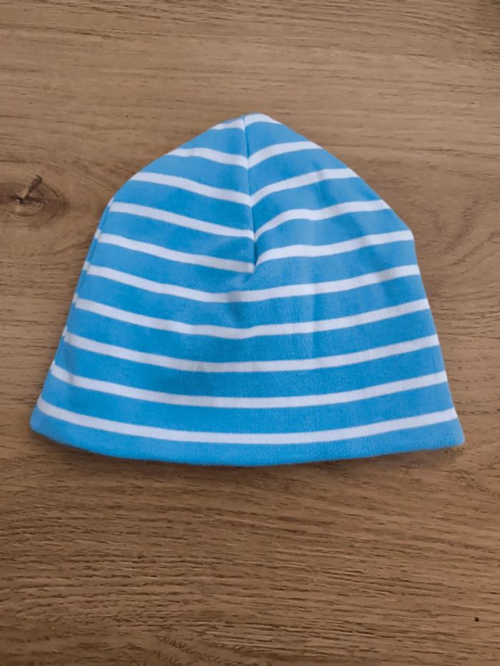 Bonnet rayé bleu et blanc taille 1 tago neuf