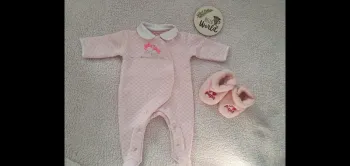 Tenue naissance avec chaussons fille