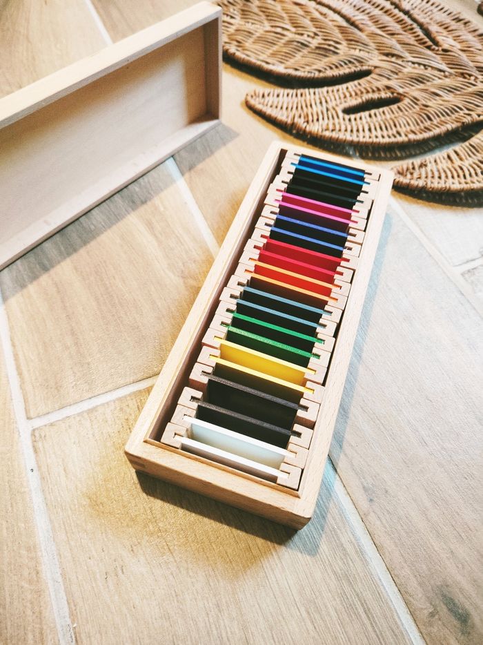 🌈Coffret planchettes/ planches en bois Apprendre à trier les couleurs Montessori - photo numéro 3