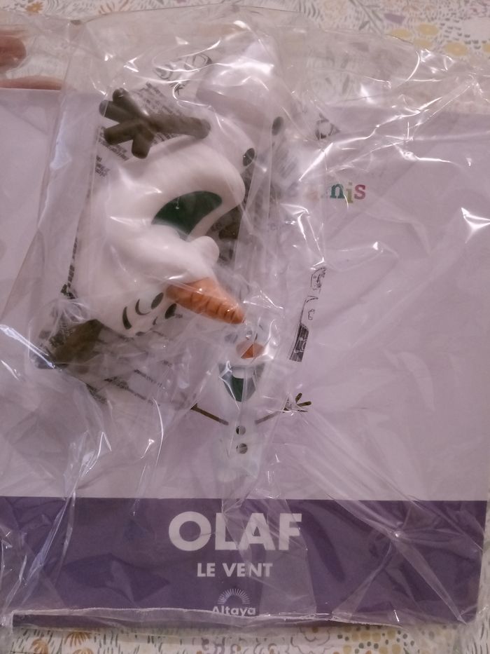 Livre Disney mes premiers Amis inclus la figurine - photo numéro 2