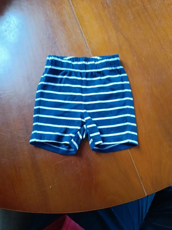 Enfant 188- short, 3 mois