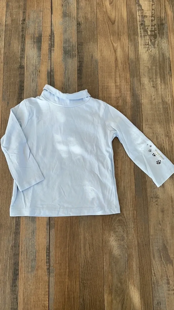 Salopette et t-shirt manches longues - photo numéro 4