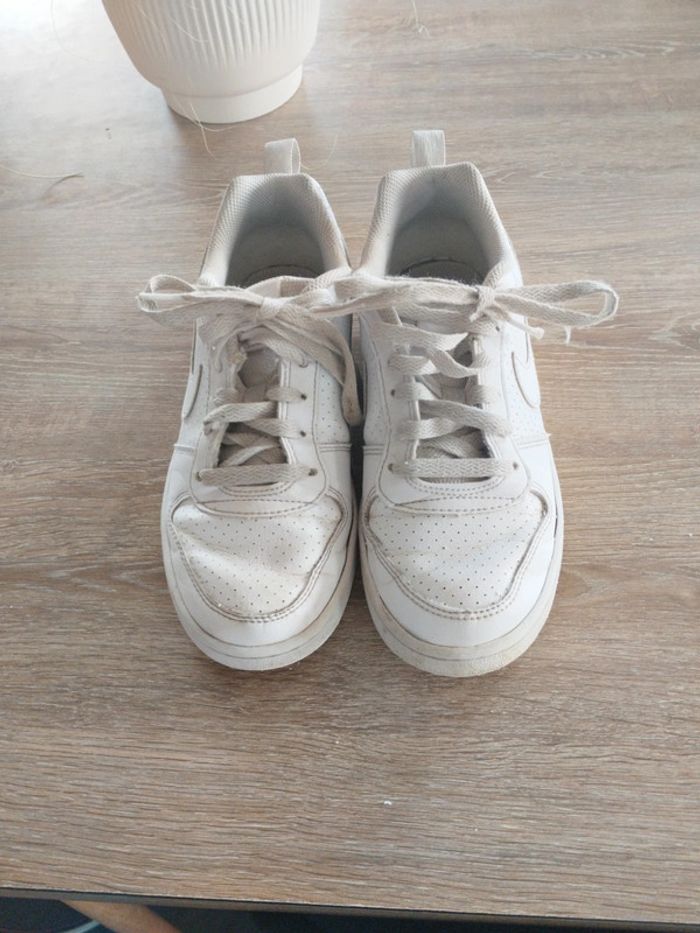 Basket Nike taille 36 - photo numéro 2