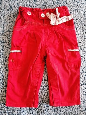 Pantalon rouge fille taille 6 mois