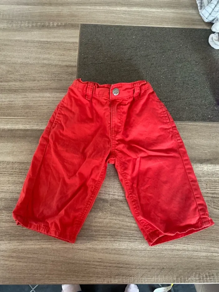 Bermuda rouge 4 ans