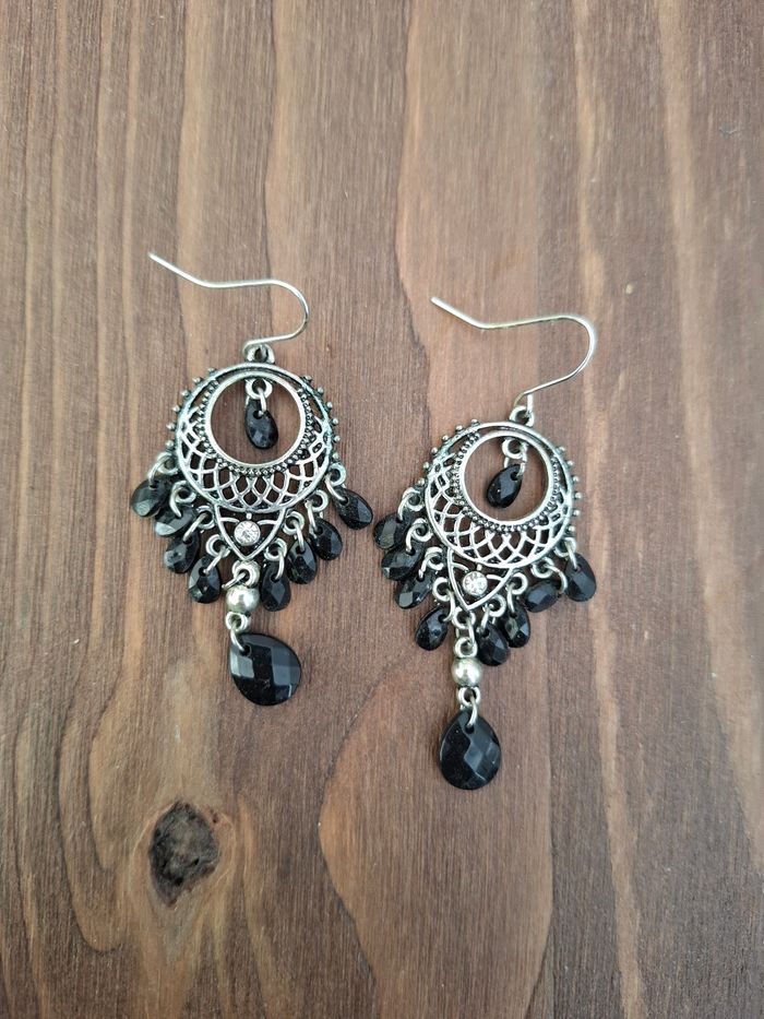 Boucles d’oreilles pendantes