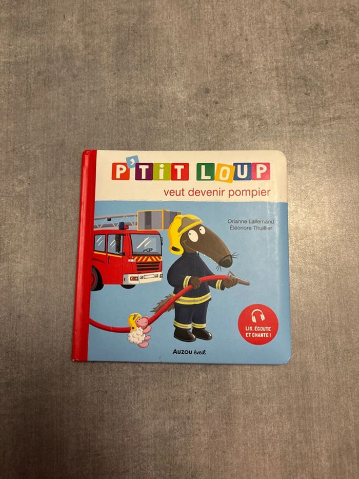 Livre, petit loup veut devenir pompier