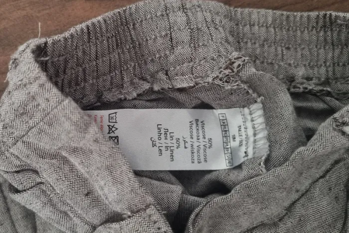 Lot 4 pantalons/bermudas ete bébé taille 18 24 mois - photo numéro 2