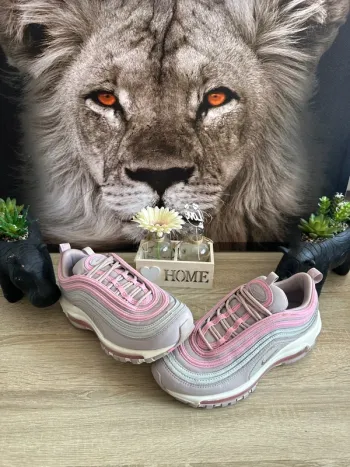 Basket Nike air Max 97 rose Lila taille 38