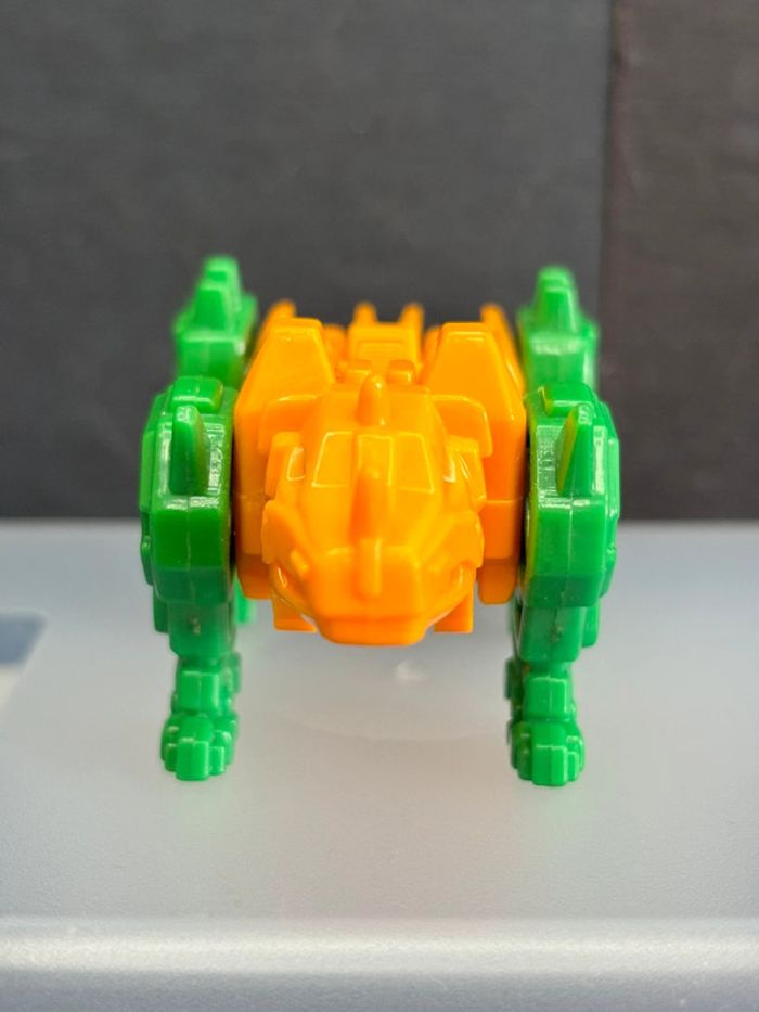 Figurine robot vintage Hasbro Takara Transformers Pretenders Stranglehold , accessoire - photo numéro 2