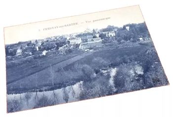 Carte postale ancienne Fresnay-sur Sarthe (Sarthe) Vue panoramique