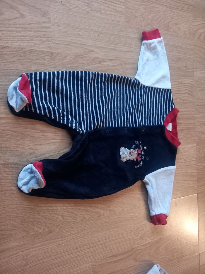 Lot pyjamas - photo numéro 7