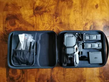 DJI mavic 3 classic C1 , avec radiocommande RC PRO