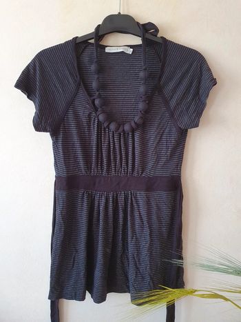 T-shirt rayé avec collier integré