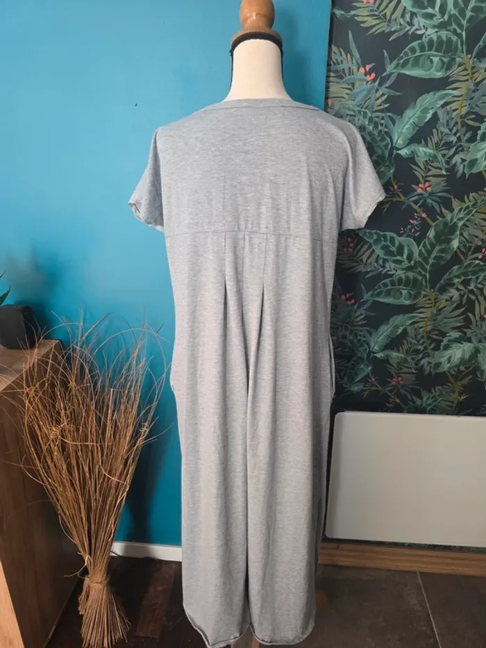 Robe T-shirt taille L - photo numéro 3