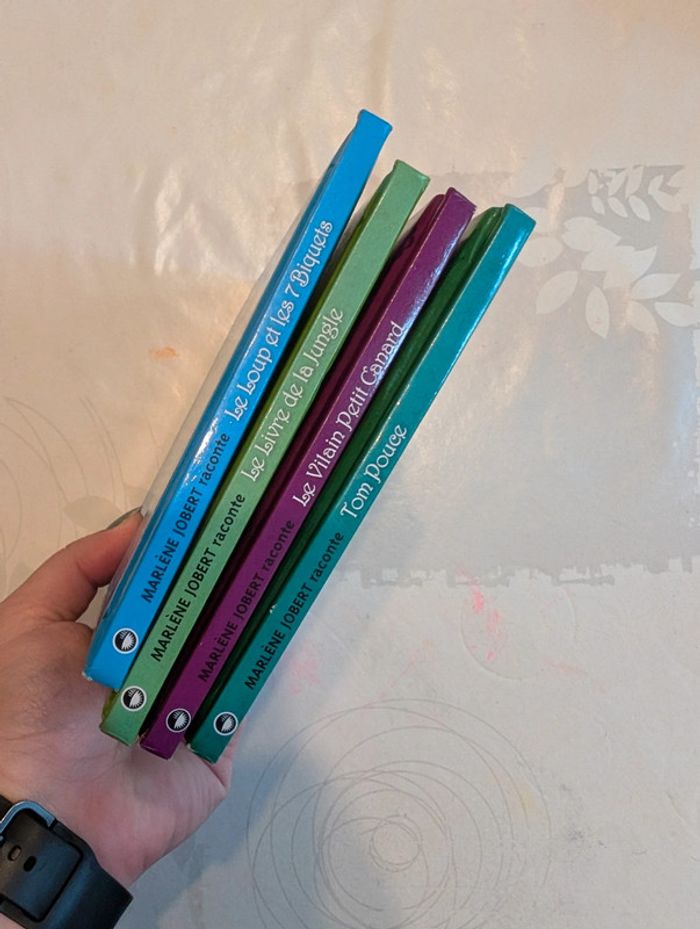 Lot livres contes - photo numéro 5