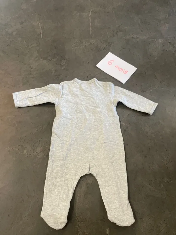 Pyjamas - photo numéro 3