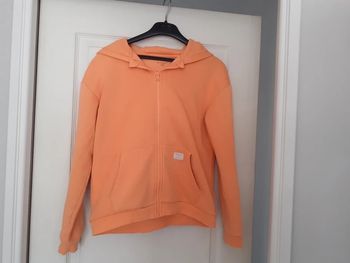Veste/gilet zippée à capuche 12 ans