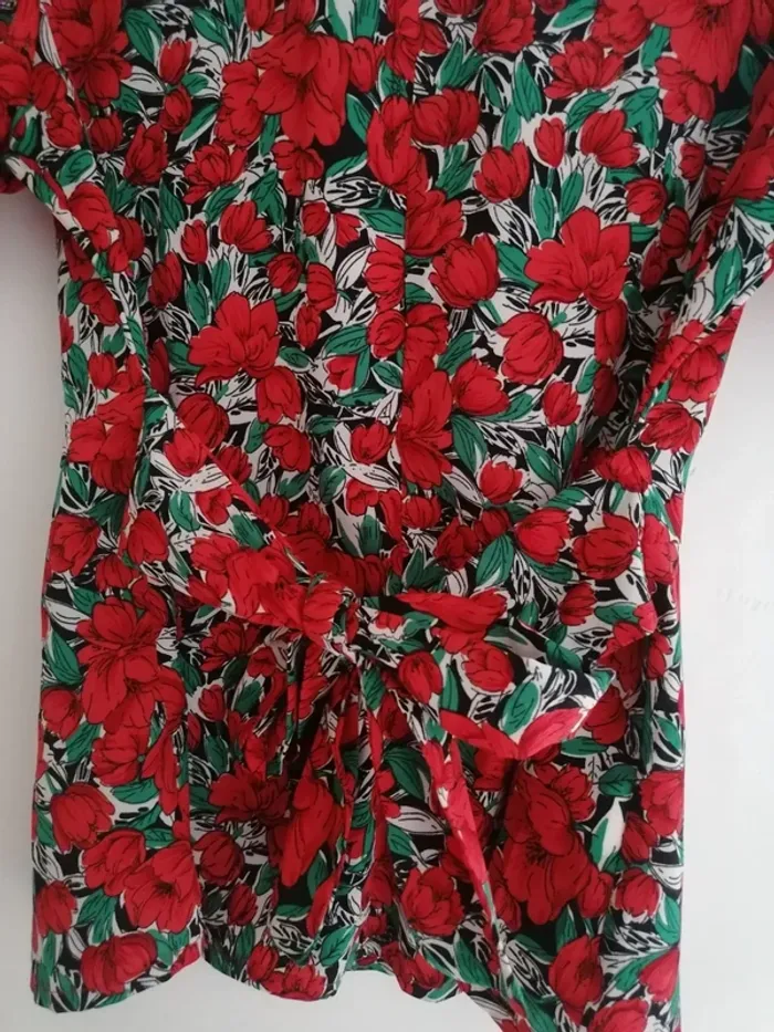 Blouse fleurie, manches courtes - Taille M - photo numéro 2