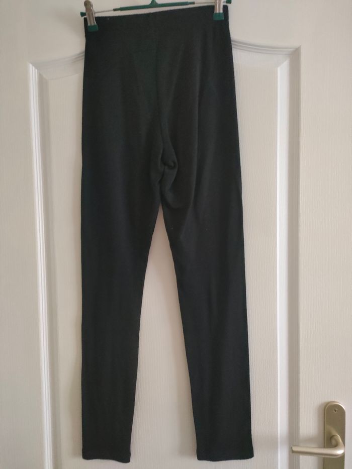 Legging chaud taille 38 en bon état - photo numéro 2