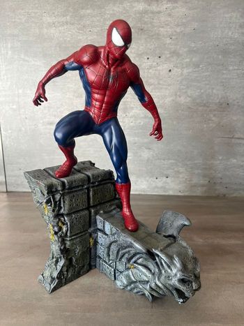 Figurine spiderman 