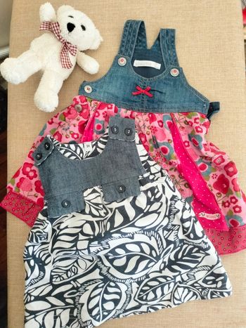 Lot deux robes d'été en jeans et fantaisie