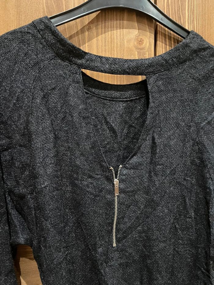 Robe bershka noire et grise - photo numéro 3