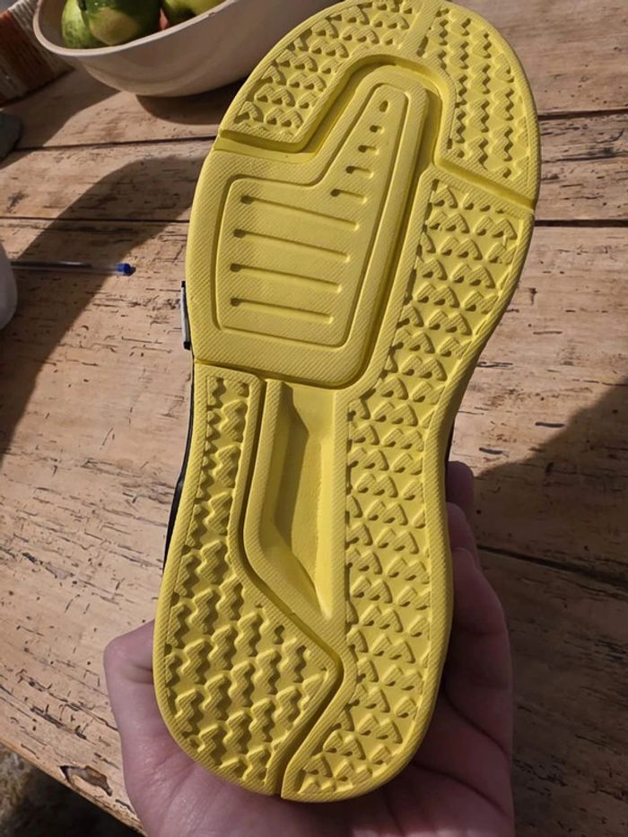 Chaussures Pokémon – Pikachu Style – Taille 30 - photo numéro 4