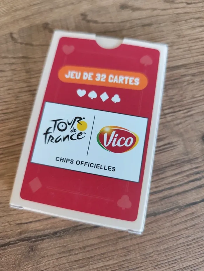 Bob LCL + jeu de 32 cartes Tour de France 2025 - photo numéro 3