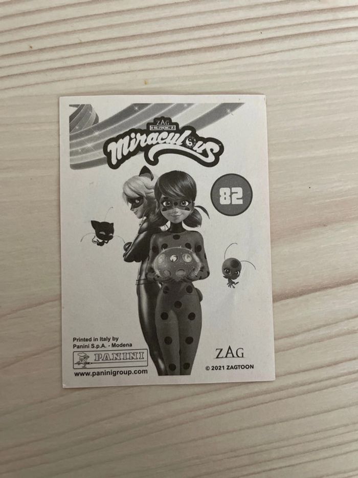 Panini miraculous heroes in the world - photo numéro 2