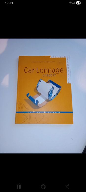 Livre activite avec le carton 2