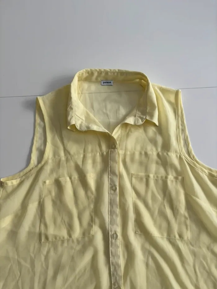 Blouse neuve - photo numéro 2