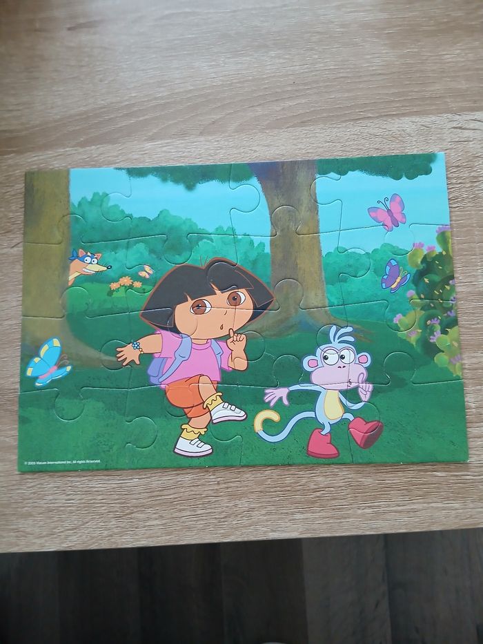 Puzzle dora